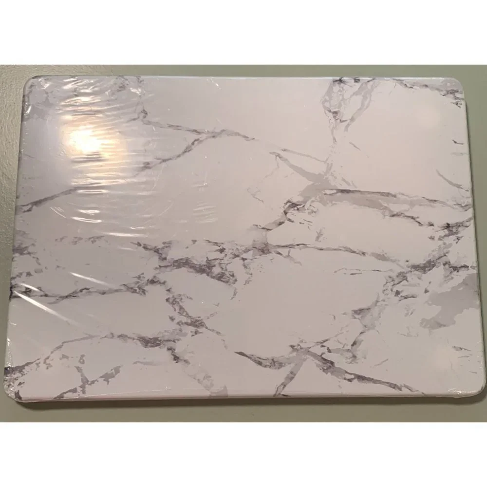 Pro case Mac Book white marble
